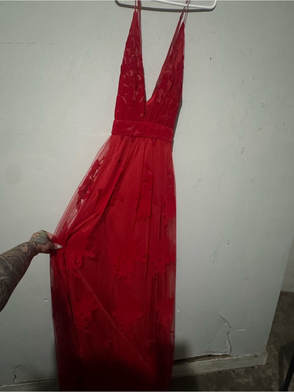 Windsor Red Deep V-Neck Floral Maxi Dress
